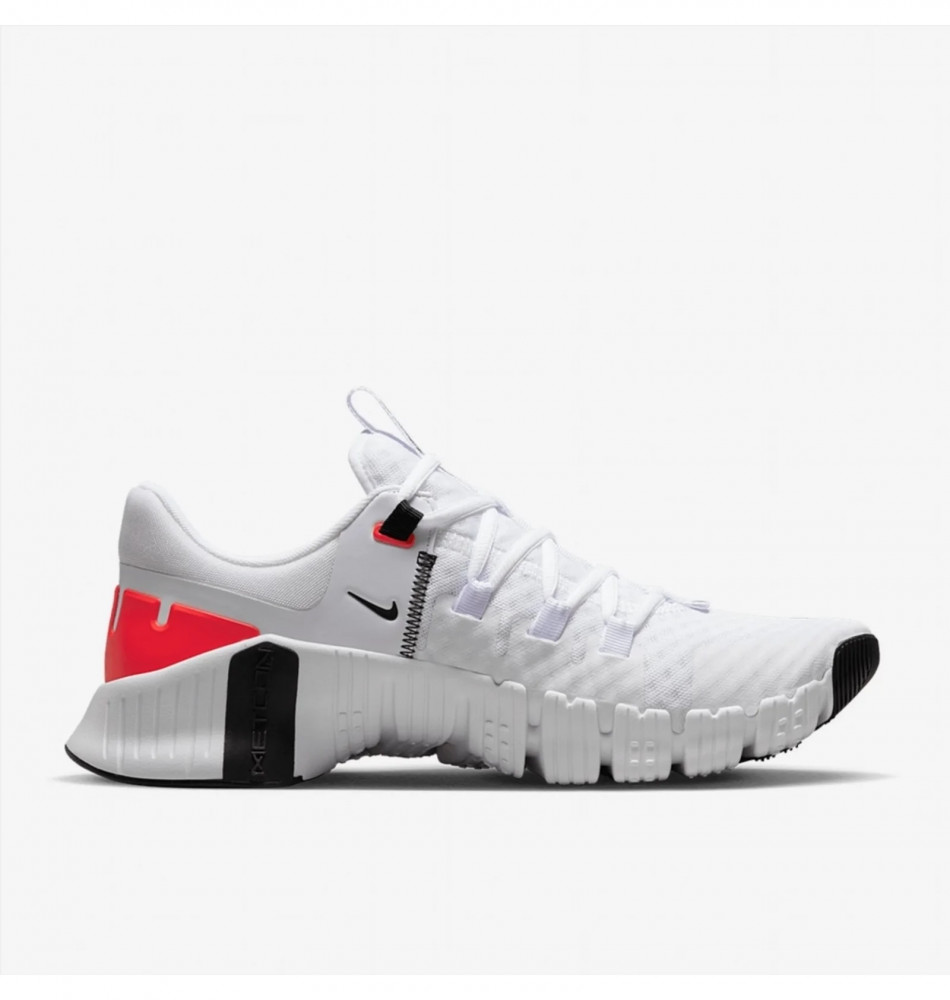 Outlet Кросівки чоловічі Nike Free Metcon 5 DV3949-100