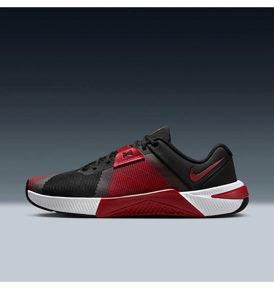 Outlet Чоловічі кросівки Nike Metcon 10 HJ1875-001