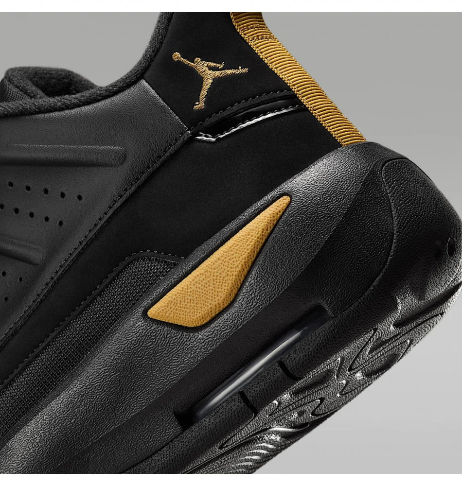 Outlet Чоловічі кросівки Jordan Max Aura 7 HQ2091-007_image_6