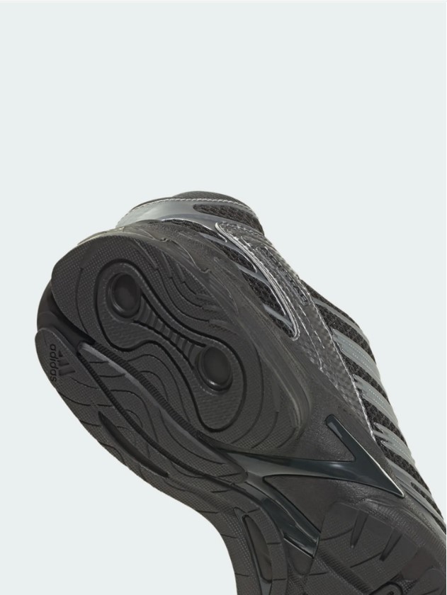 Outlet Чоловічі кросівки Adidas Adistar Control 3 HQ2665_image_4