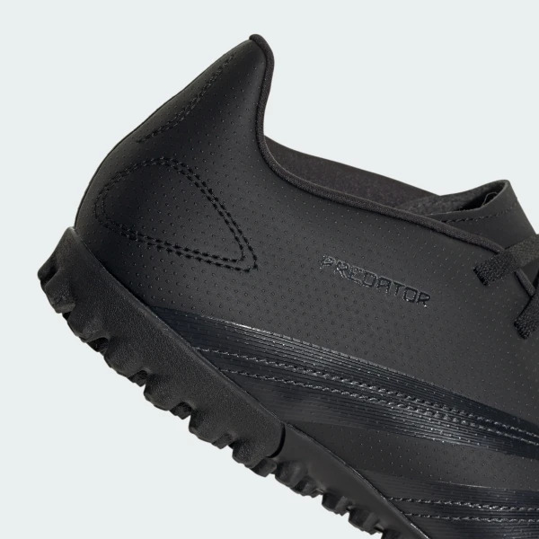 Outlet Футбольні сороконіжки Adidas Predator Club Turf IG5458_image_4