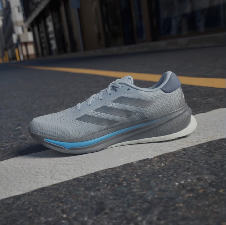 Outlet Кросівки Adidas Supernova IG5840