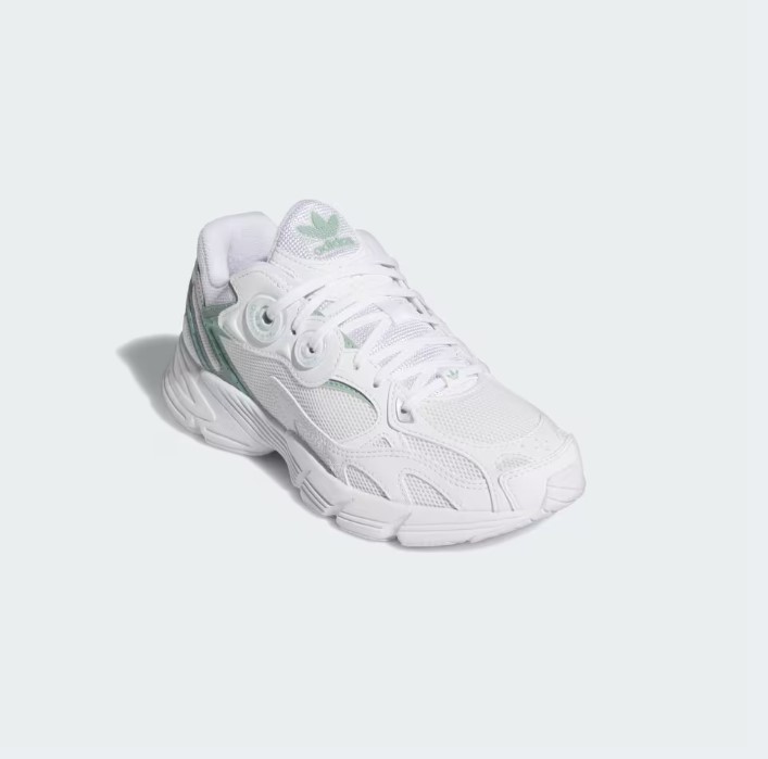 Outlet Жіночі кросівки Adidas Astir IH3638_image_3