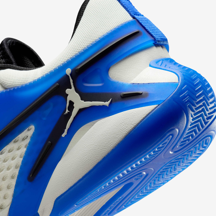 Outlet Кросівки Nike Jordan Heir IO0409-114_image_6