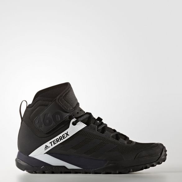 Outlet Чоловічі черевики Adidas Trail Cross BB4772