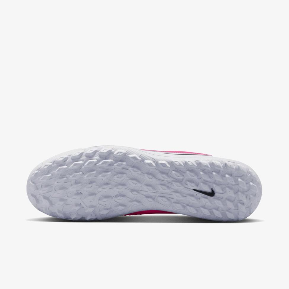 Outlet Чоловічі бутси NIKE PHANTOM 6 LOW CLUB TF T IQ8125-900_image_3