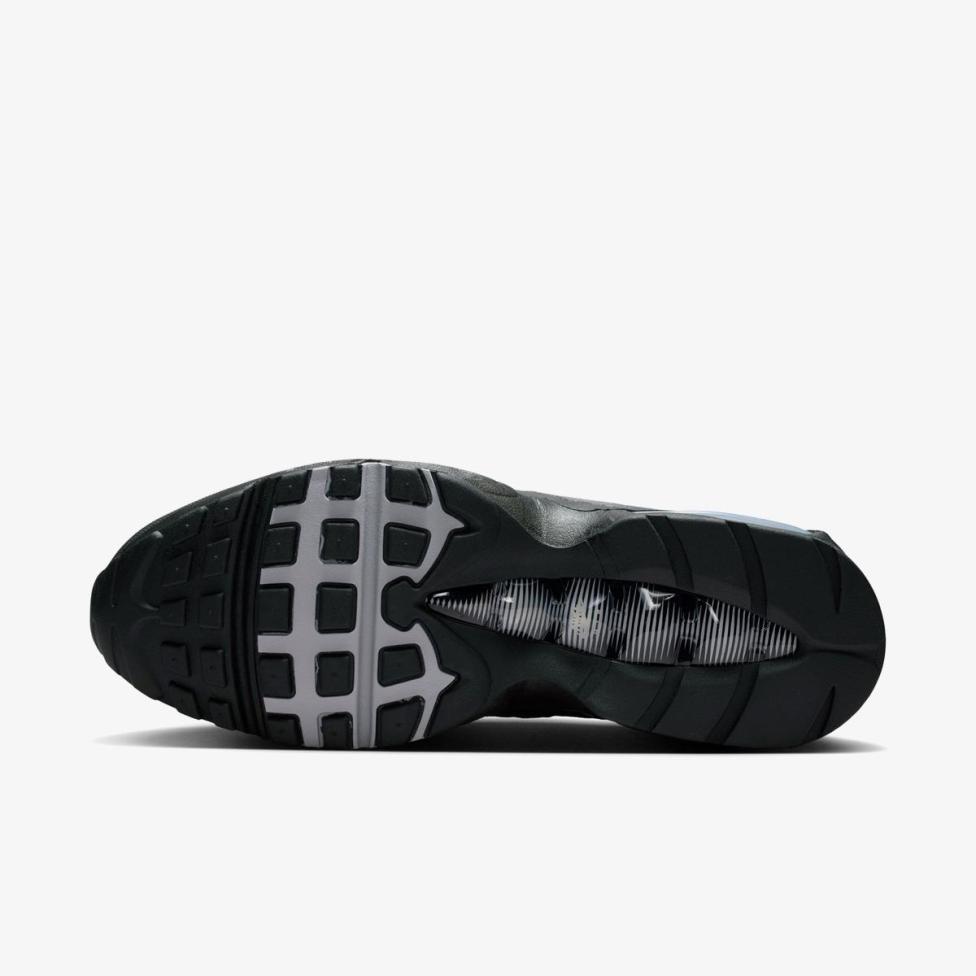 Outlet Чоловічі кросівки NIKE AIR MAX 95 BB TECH IH7853-001