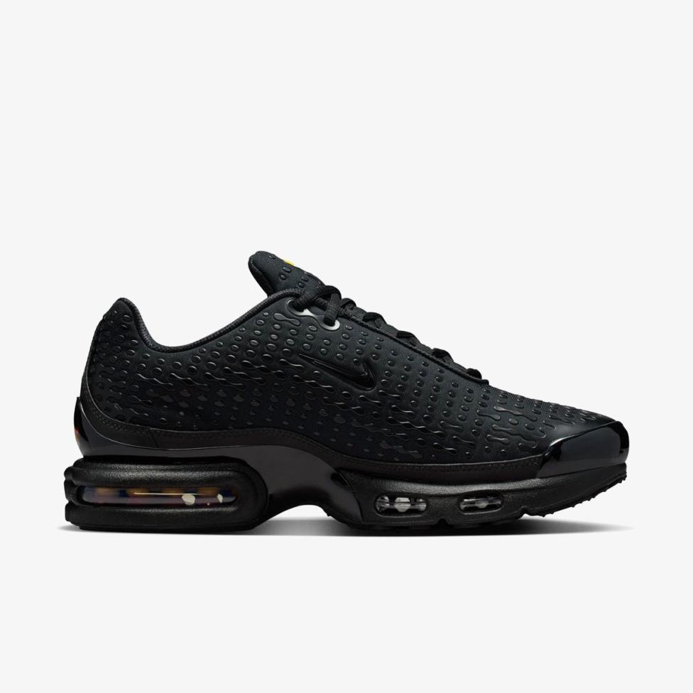 Outlet Чоловічі кросівки NIKE AIR MAX PLUS VII HQ2197-001_image_3