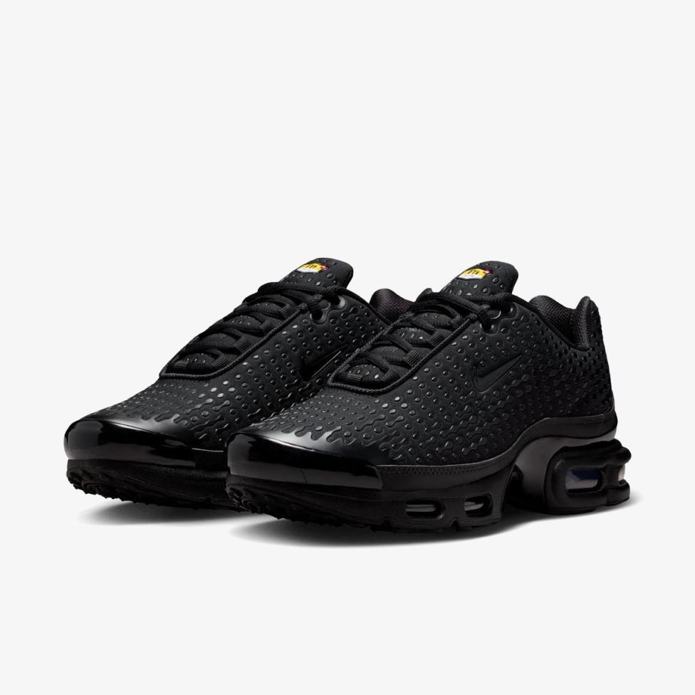Outlet Чоловічі кросівки NIKE AIR MAX PLUS VII HQ2197-001_image_5