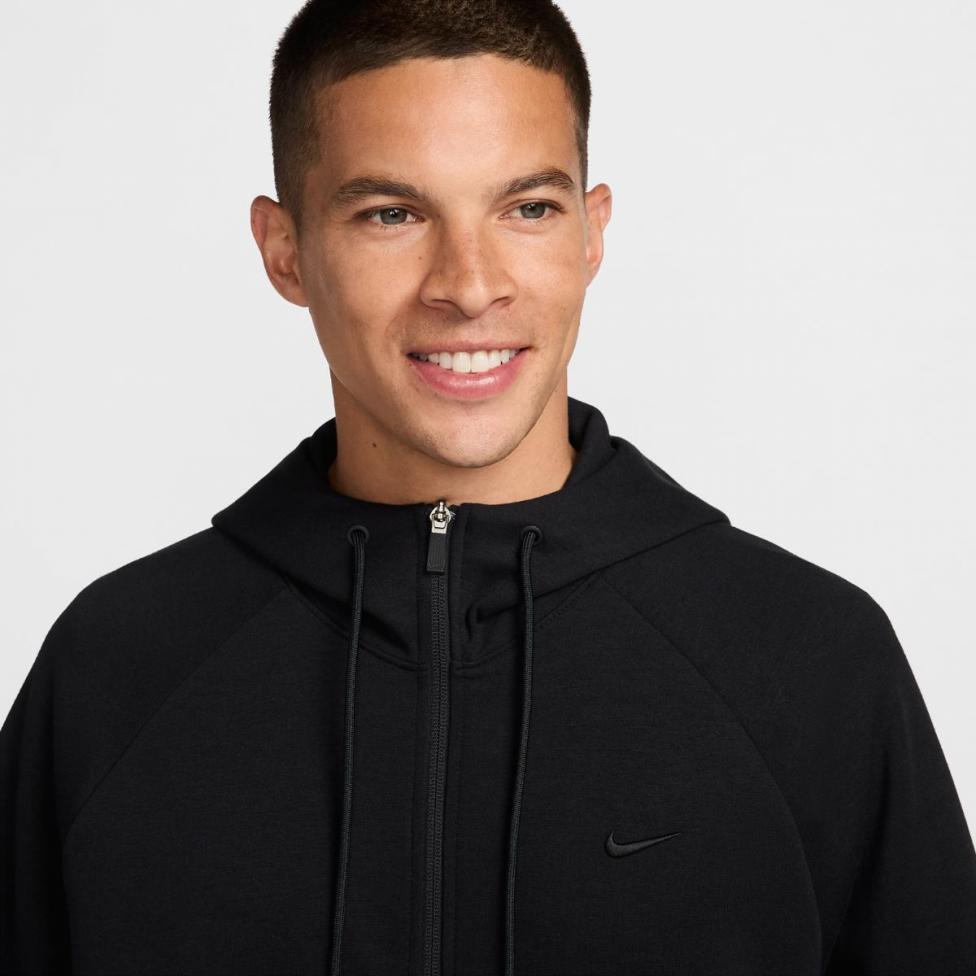 Outlet Чоловіча толстовка NIKE M Dri-FIT UV PRIMARY FZ HOODIE FZ0967-010_image_3