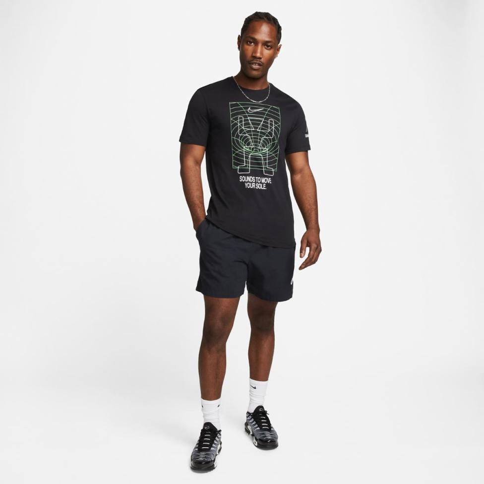 Outlet Мужская футболка NIKE M NSW TEE TREND IRIDESCENT HBR FB9768-010_image_5