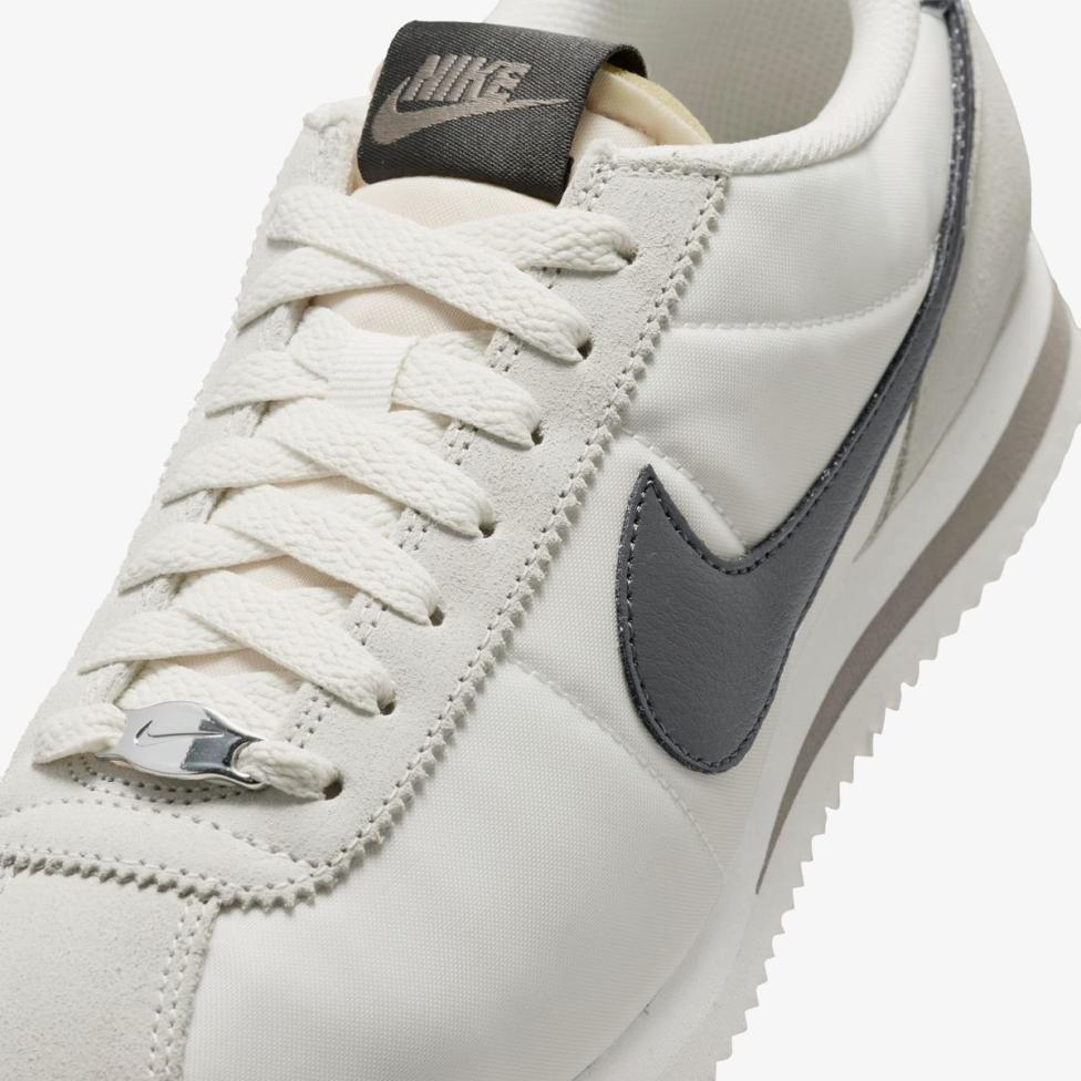 Outlet Жіночі кросівки NIKE WMNS CORTEZ IU7556-030_image_7
