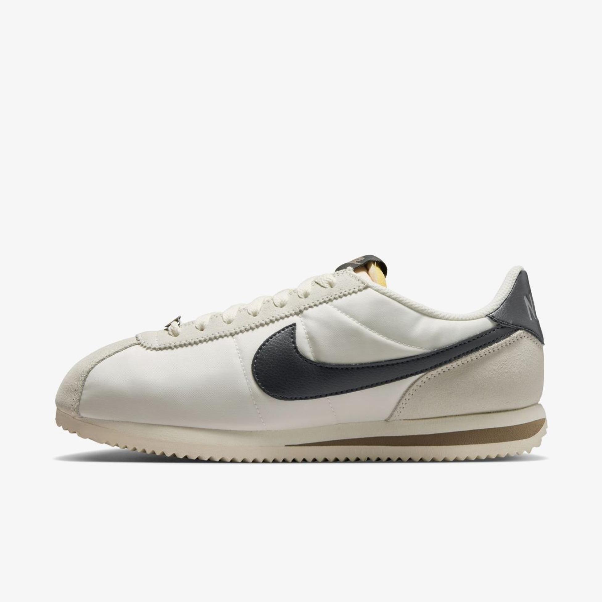 Outlet Жіночі кросівки NIKE WMNS CORTEZ IU7556-030