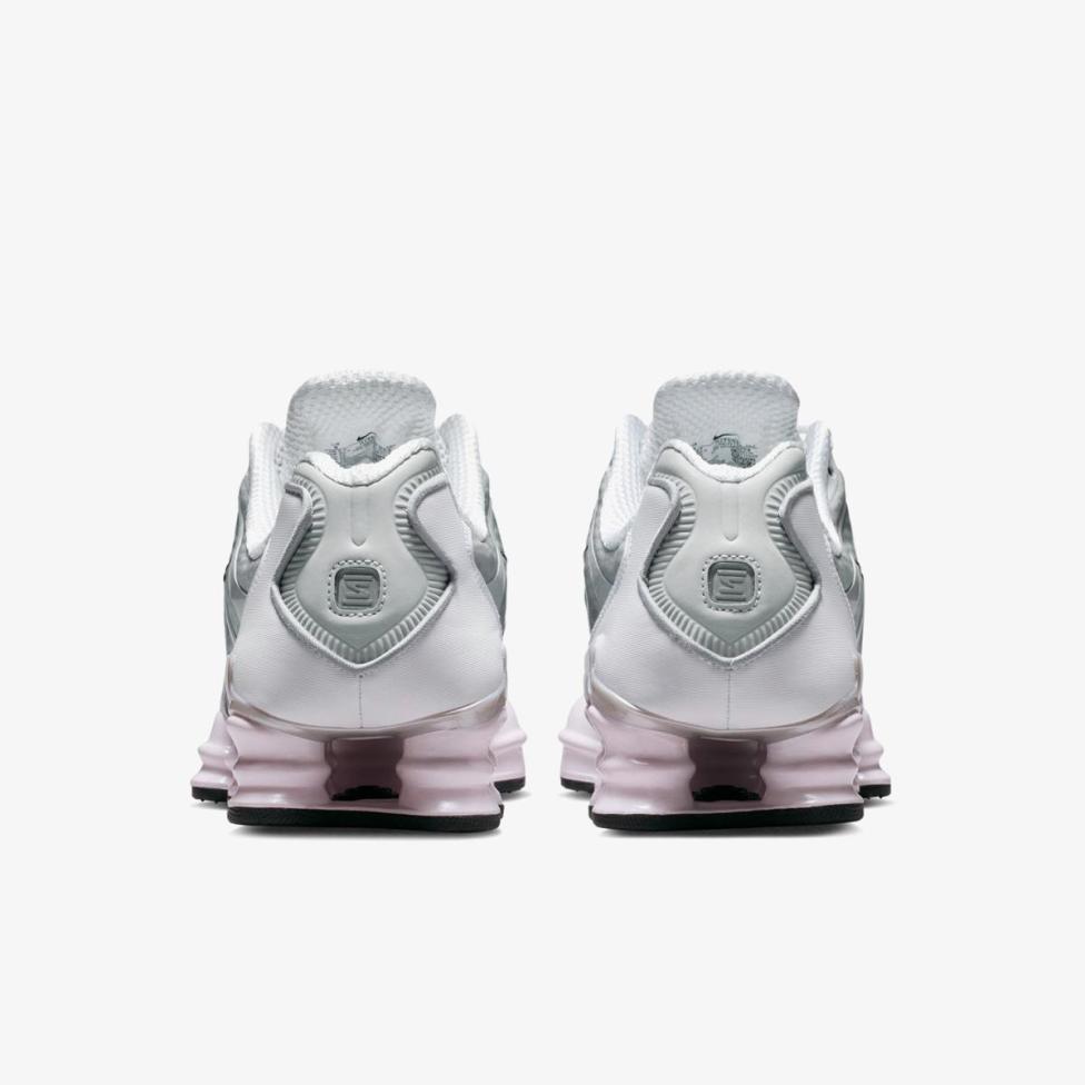 Outlet Женские кроссовки NIKE W SHOX TL IU7553-054_image_6