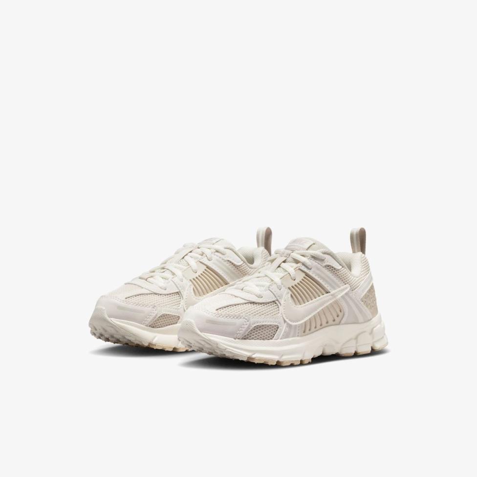 Outlet Дитячі кросівки NIKE VOMERO 5 LACE (PS) IR4587-016_image_5