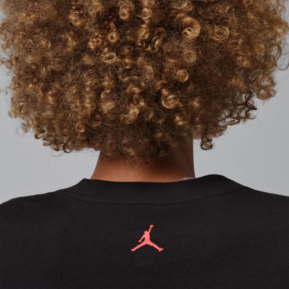 Outlet Жіноча футболка NIKE W J SPT DF SS GFX TEE HTG IO8722-010_image_4