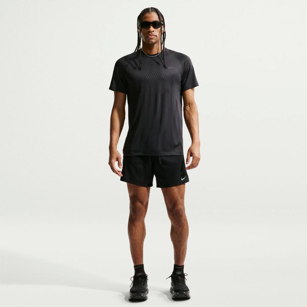 Outlet Мужская футболка NIKE M NK DFADV STRIDE NVLTY SS TOP IF2088-010_image_4