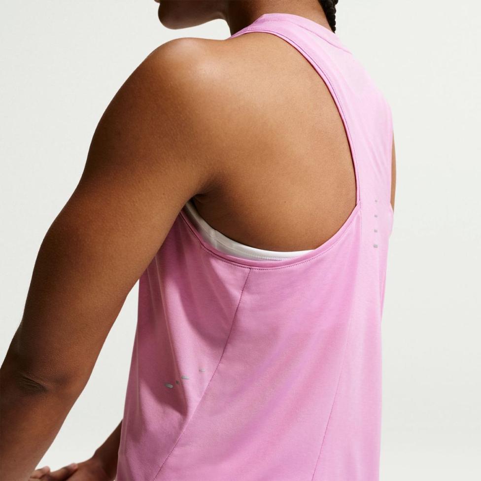 Outlet Жіноча майка NIKE W NK SWIFT NVLT BRTHE TANK IF1486-503