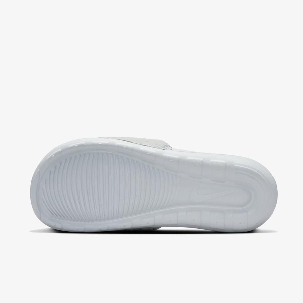 Outlet Жіночі тапочки NIKE W VICTORI ONE SLIDE PRINT HQ7022-011_image_3