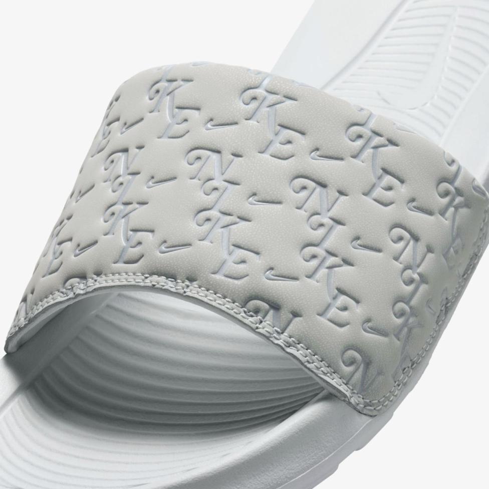 Outlet Жіночі тапочки NIKE W VICTORI ONE SLIDE PRINT HQ7022-011_image_6