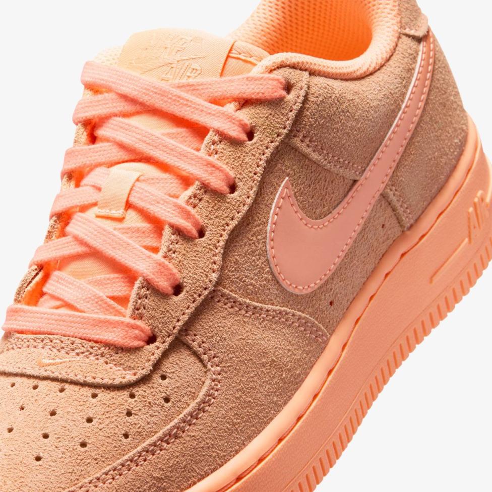Outlet Дитячі кросівки NIKE AIR FORCE 1 SUEDE ORANGE PULSE (GS) IR5611-801_image_7