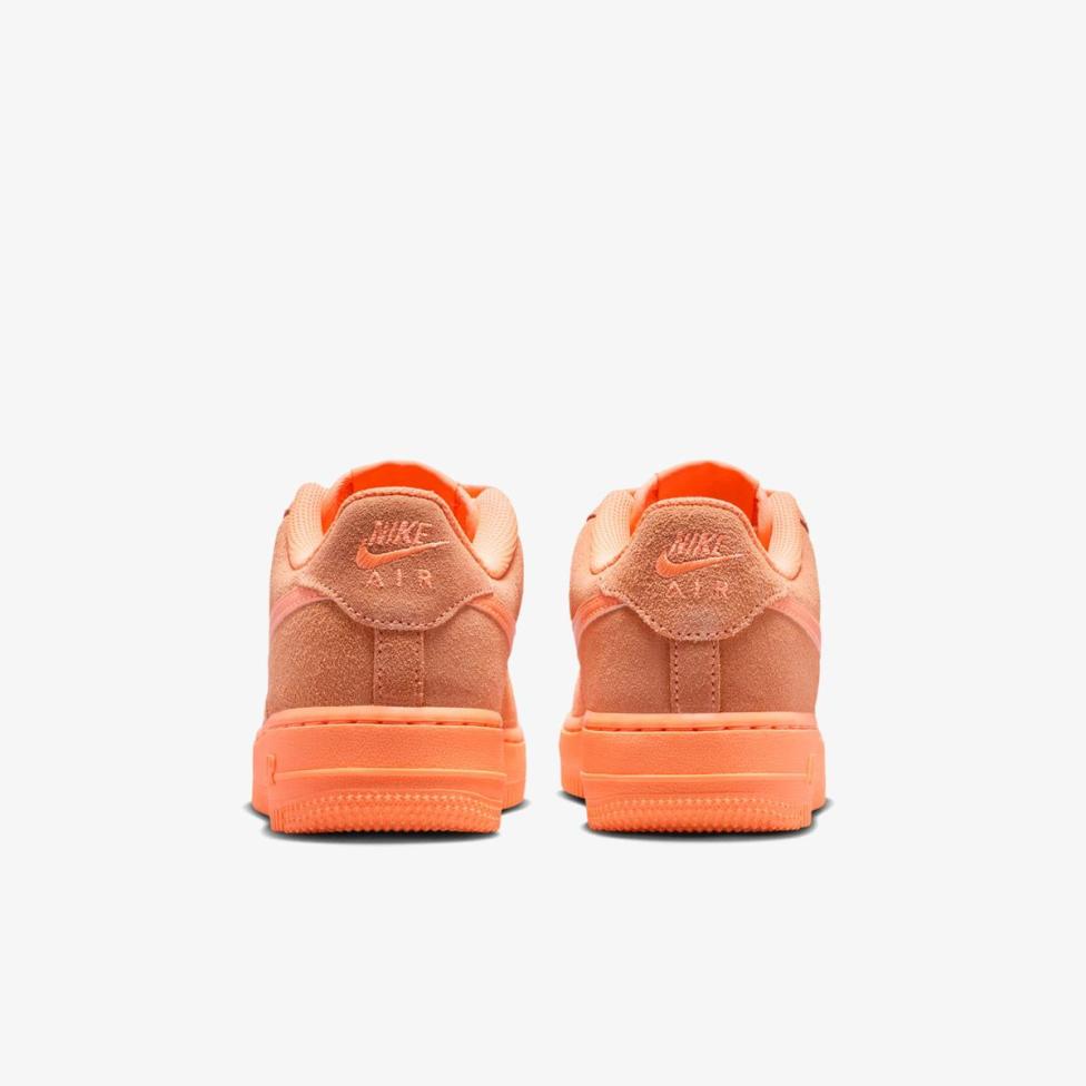 Outlet Дитячі кросівки NIKE AIR FORCE 1 SUEDE ORANGE PULSE (GS) IR5611-801_image_6
