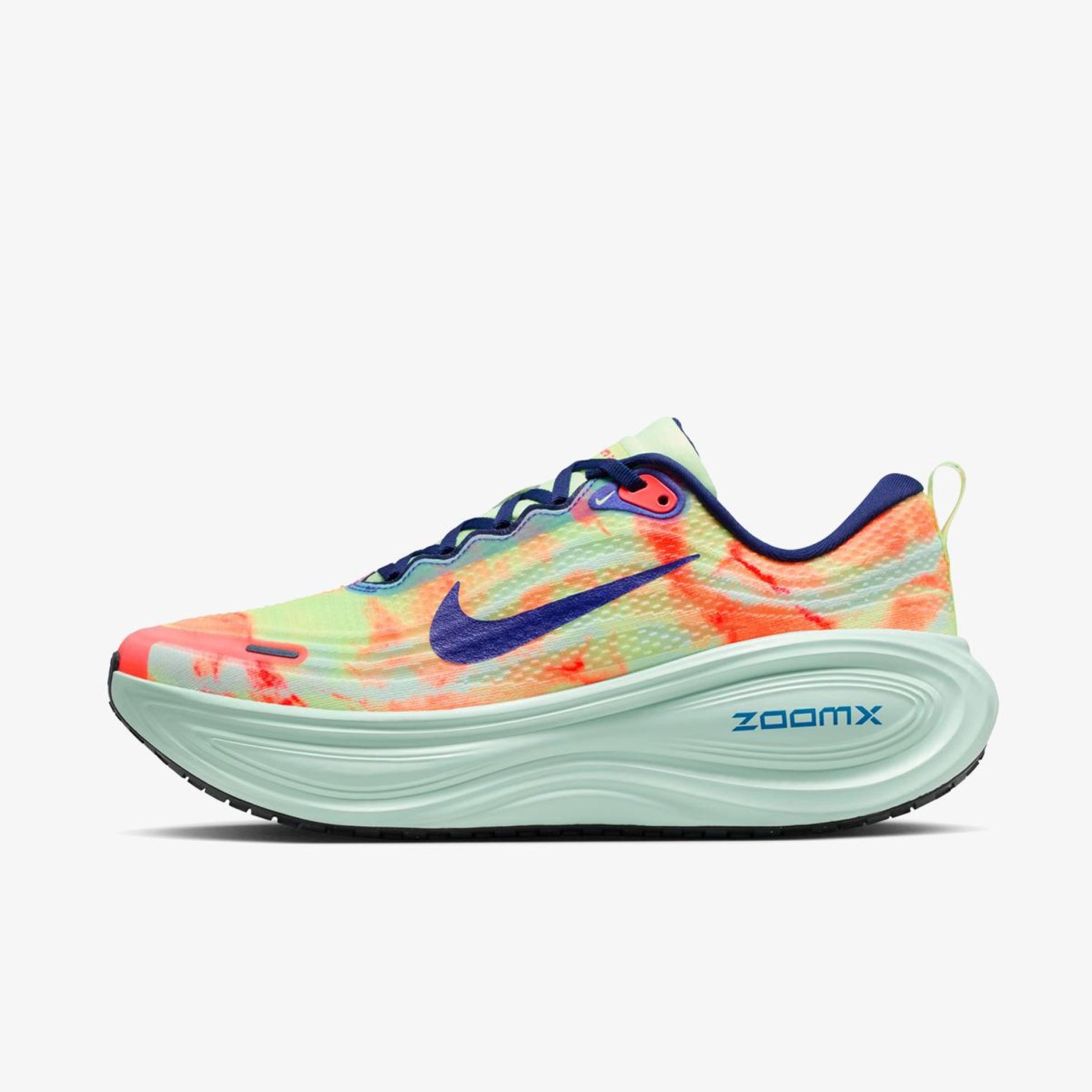 Outlet Чоловічі кросівки NIKE VOMERO PLUS BARELY VOLT IQ0605-701