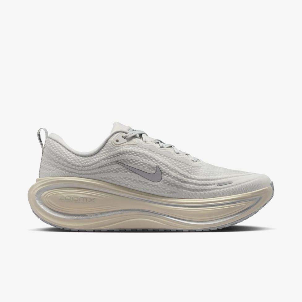 Outlet Чоловічі кросівки NIKE VOMERO PLUS PLATINUM TINT IQ0308-094_image_3