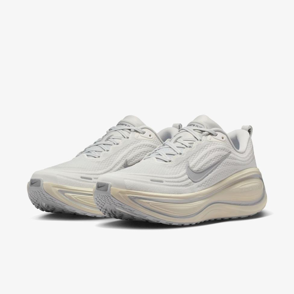 Outlet Чоловічі кросівки NIKE VOMERO PLUS PLATINUM TINT IQ0308-094_image_5