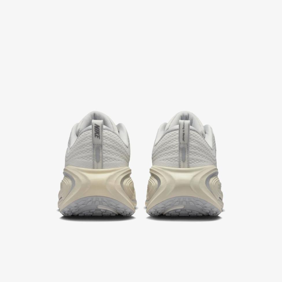Outlet Чоловічі кросівки NIKE VOMERO PLUS PLATINUM TINT IQ0308-094_image_6