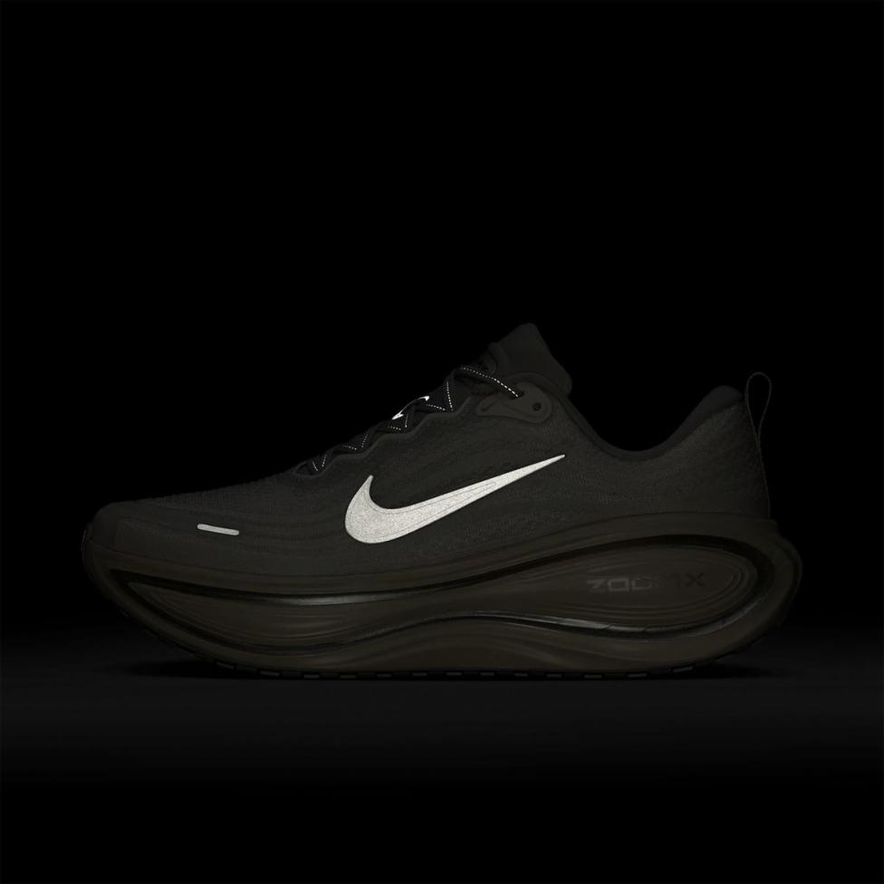 Outlet Чоловічі кросівки NIKE VOMERO PLUS PLATINUM TINT IQ0308-094_image_10