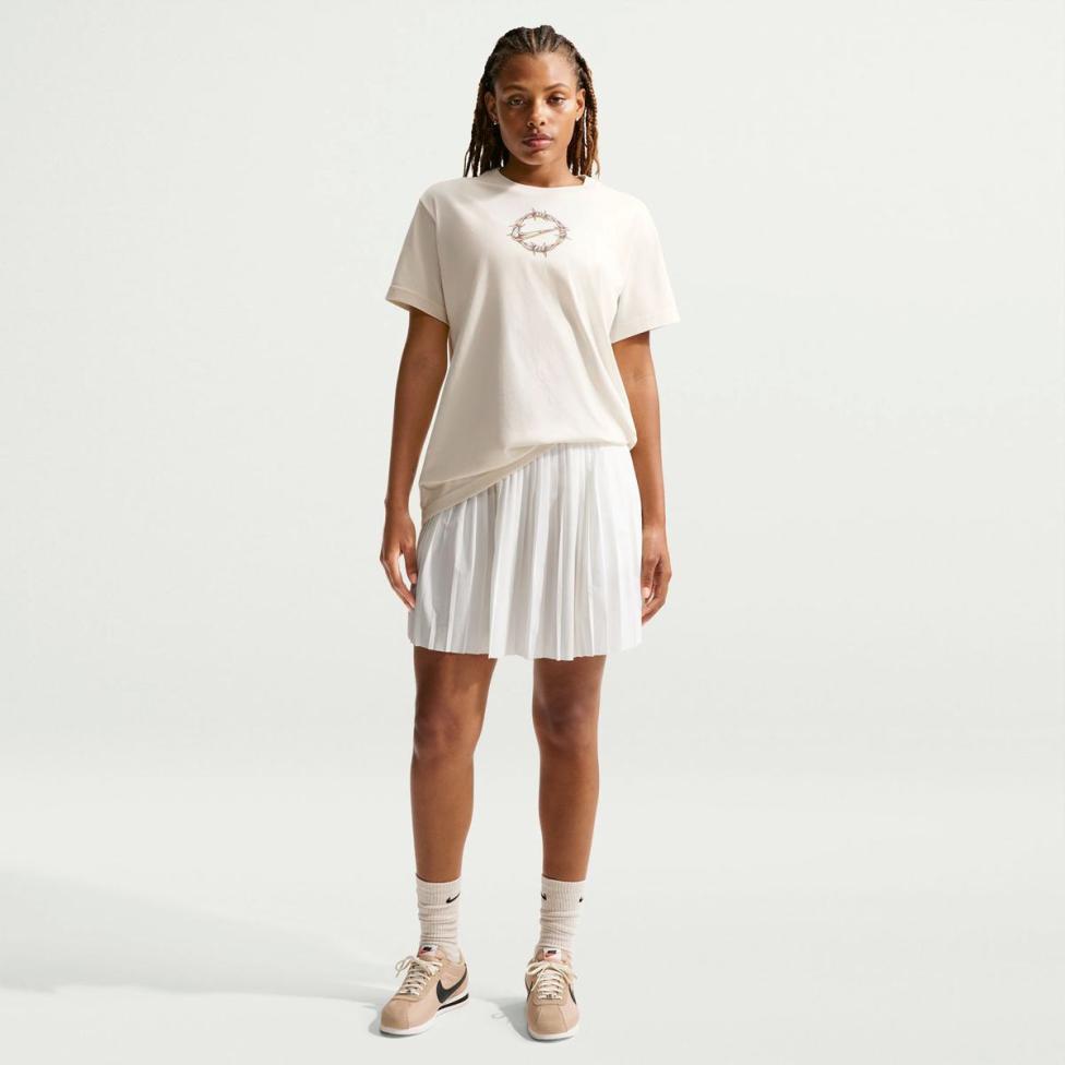 Outlet Жіноча футболка NIKE SPORTSWEAR CLUB CLASSIC IH7702-103_image_4