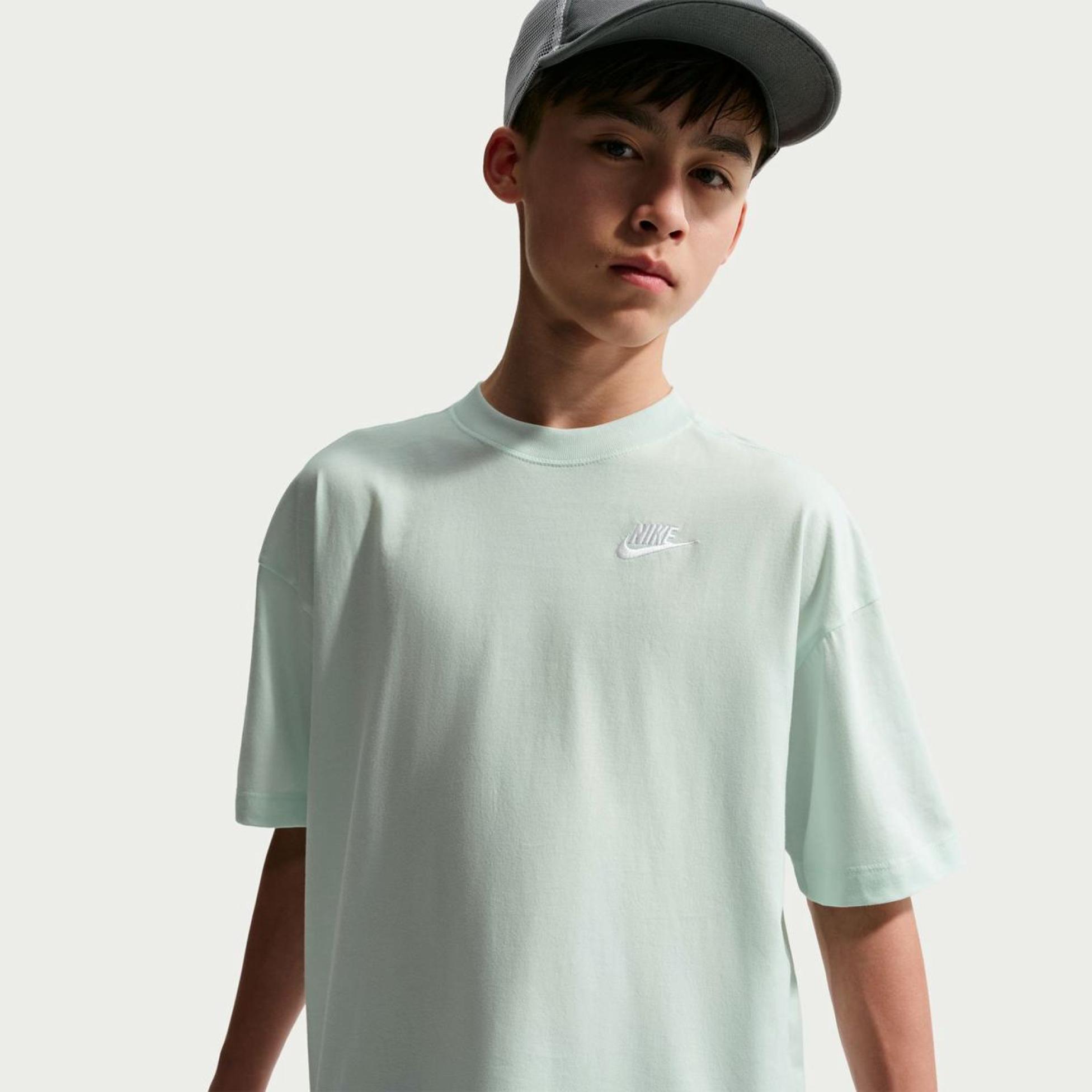 Outlet Дитяча футболка NIKE K NSW TEE OS EMB FUTURA LBR IR5998-394