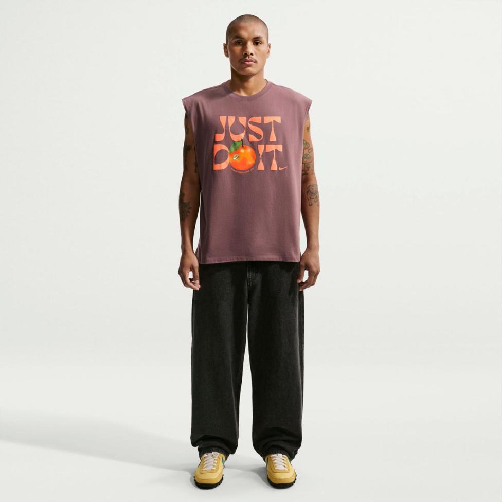 Outlet Мужская футболка NIKE U NSW TEE LSE SLVLS ORANGE IR4968-502_image_4