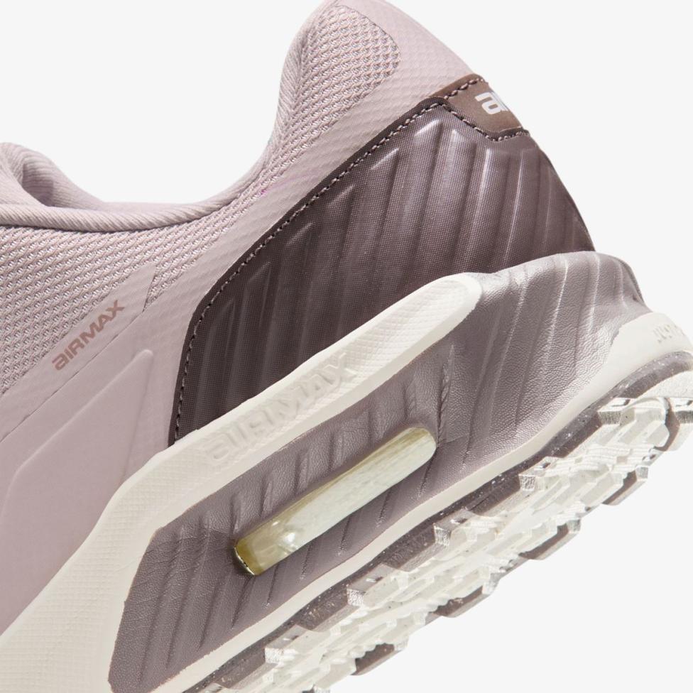 Outlet Жіночі кросівки NIKE W AIR MAX BIA IO9414-001_image_8