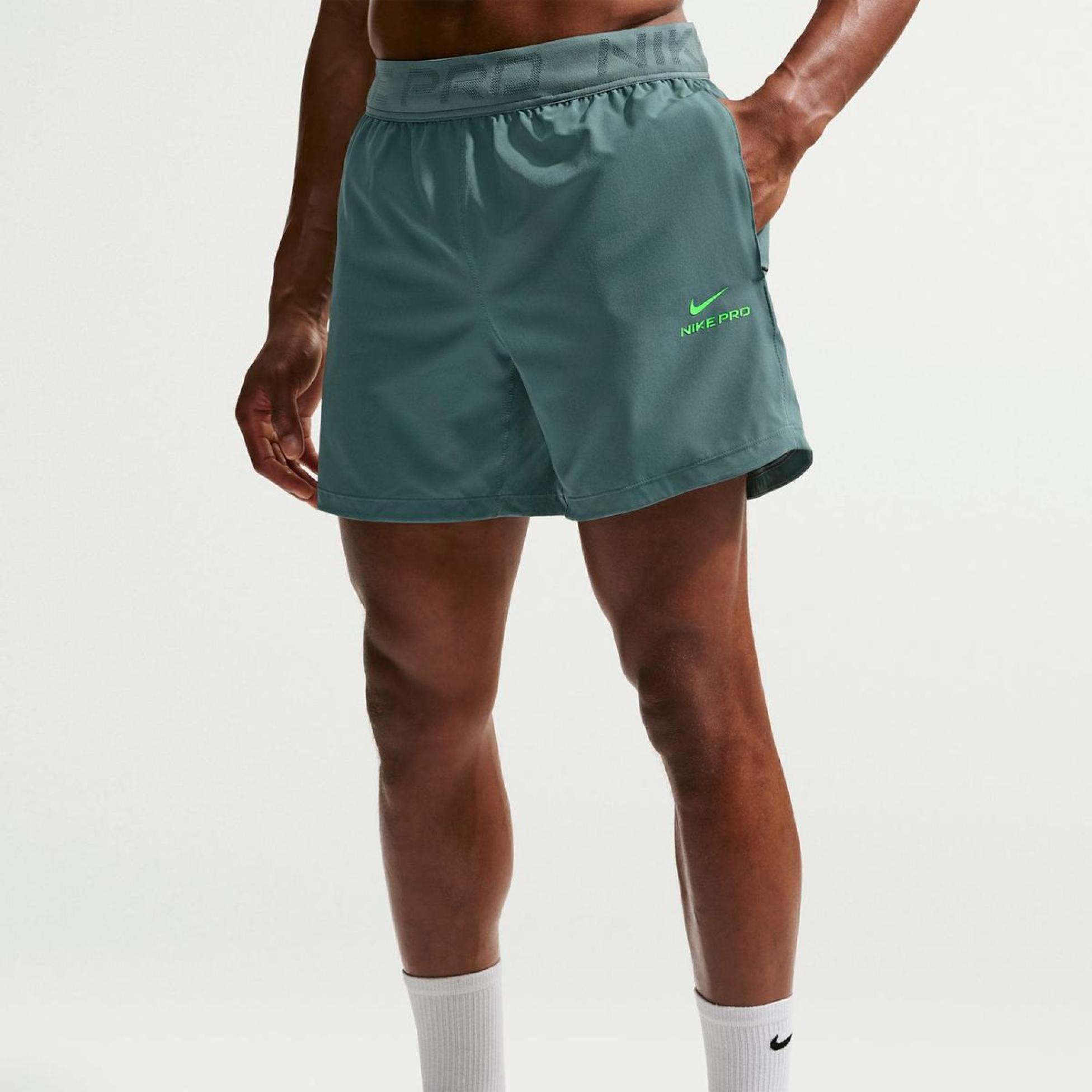 Outlet Чоловічі шорти NIKE M NP DF NPT 6IN SHORT HV0411-382