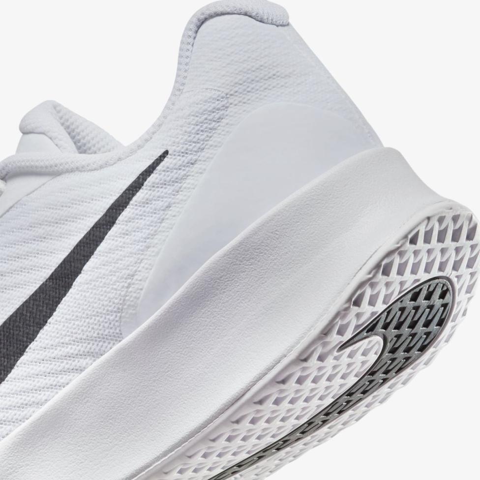 Outlet Женские кроссовки NIKE W VAPOR LITE 3 HC FZ2156-101_image_8