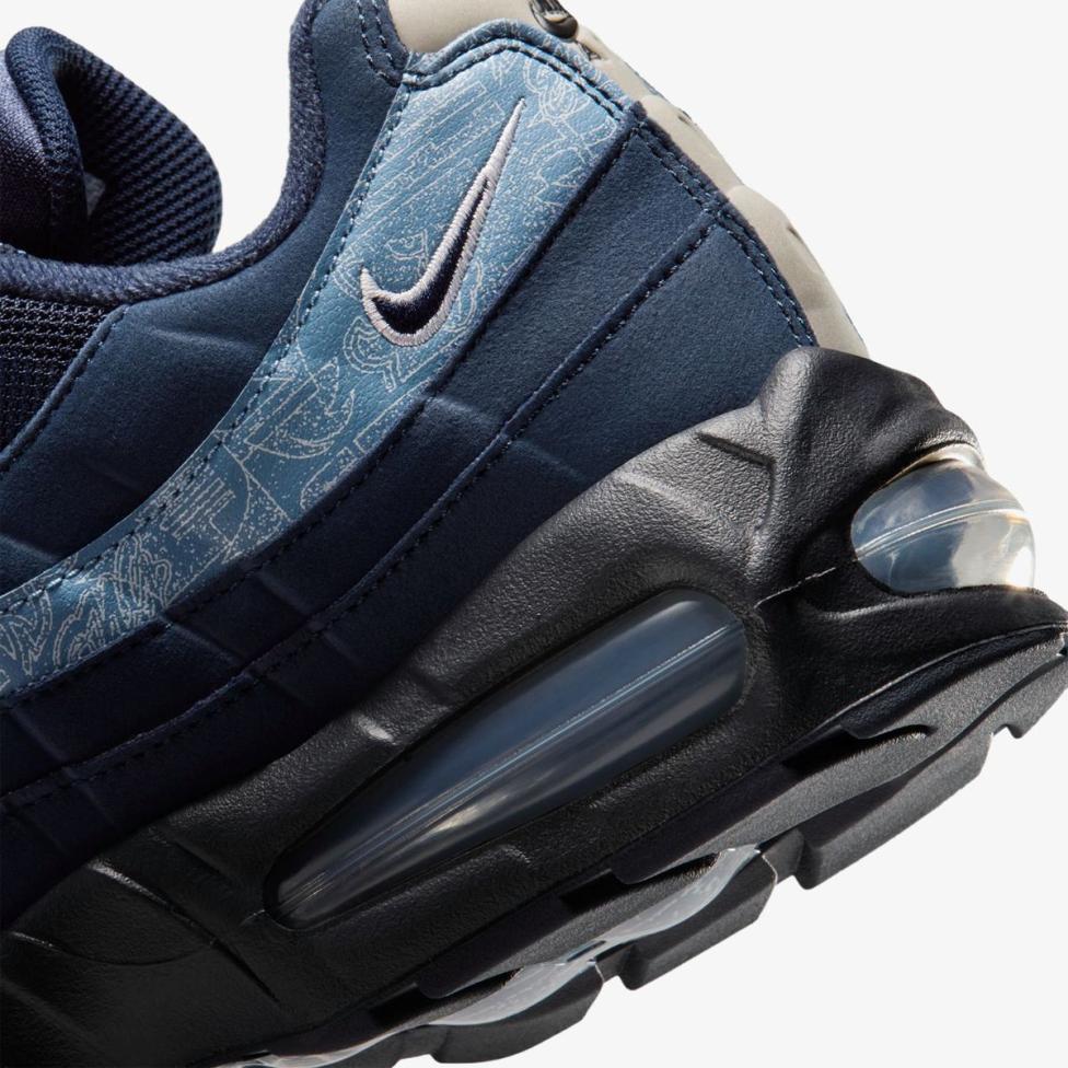 Outlet Мужские кроссовки NIKE AIR MAX 95 BIG BUBBLE SE IU2254-900_image_8