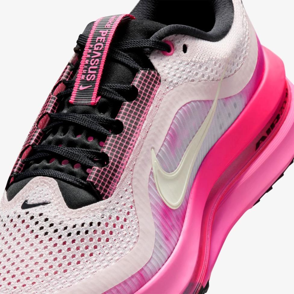 Outlet Жіночі кросівки NIKE W PEGASUS PREMIUM IR1811-664_image_7
