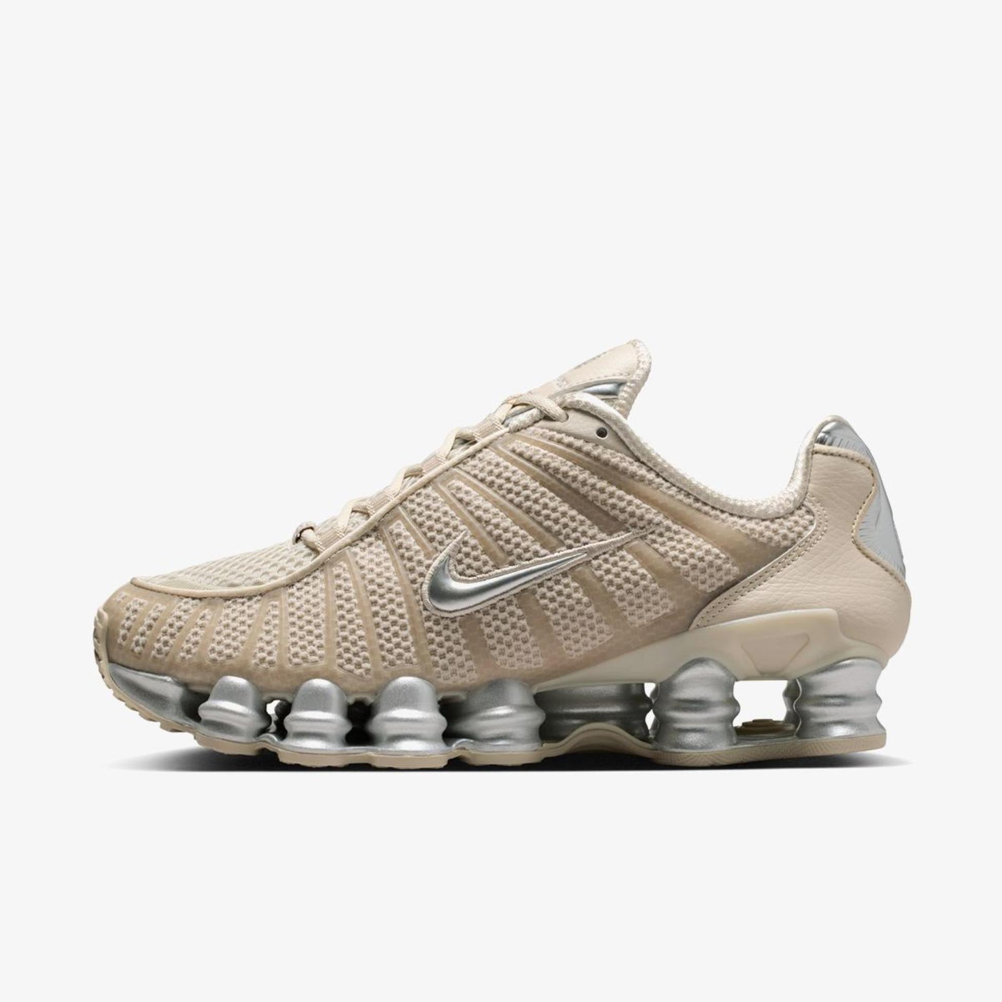 Outlet Жіночі кросівки NIKE W SHOX TL IH2559-200