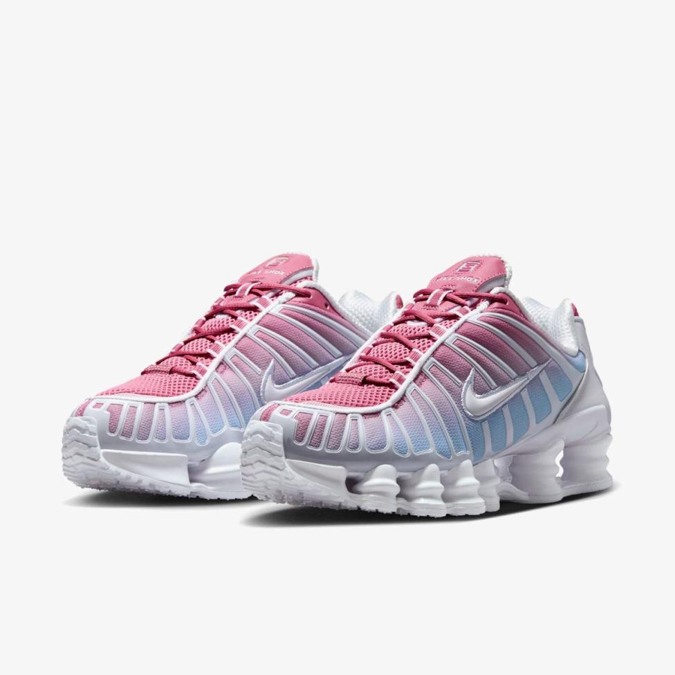 Outlet Женские кроссовки NIKE W SHOX TL FADE IH1336-100_image_5