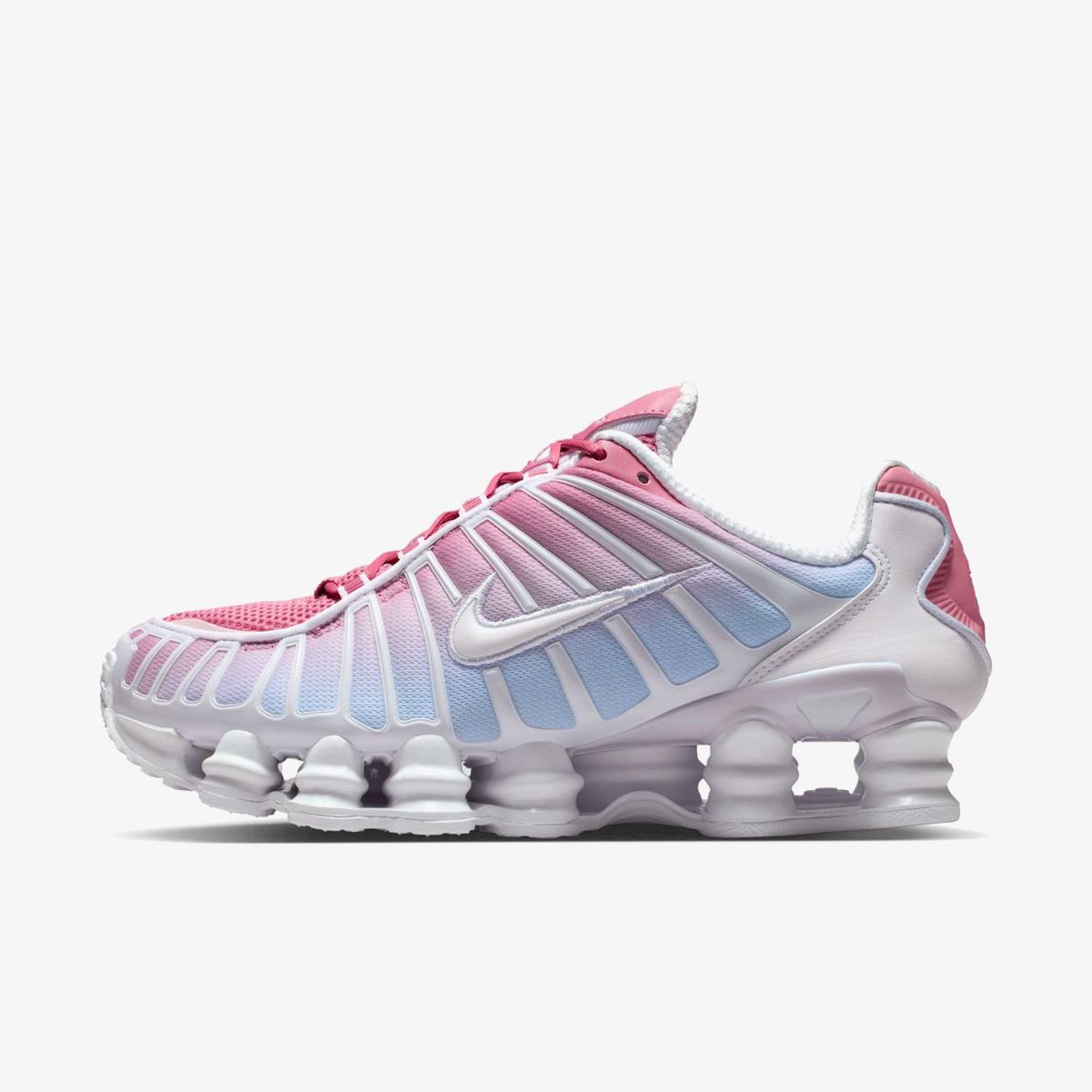 Outlet Жіночі кросівки NIKE W SHOX TL FADE IH1336-100