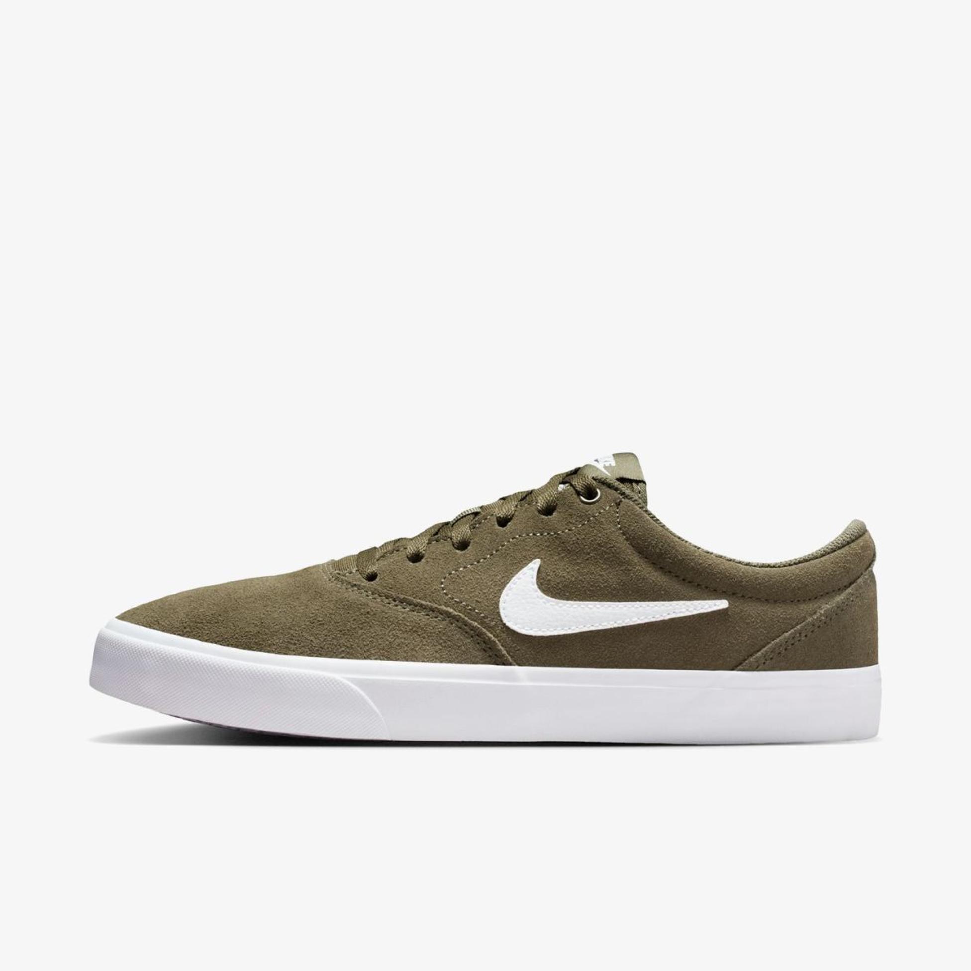 Outlet Чоловічі кросівки NIKE CHARGE SUEDE IB2750-200