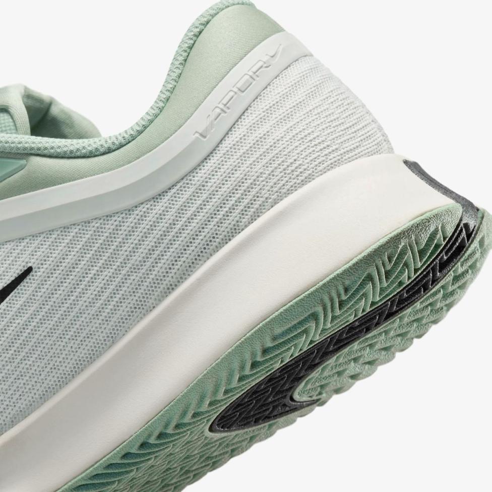 Outlet Жіночі кросівки NIKE W ZOOM VAPOR PRO 3 CLY HQ6030-003_image_8
