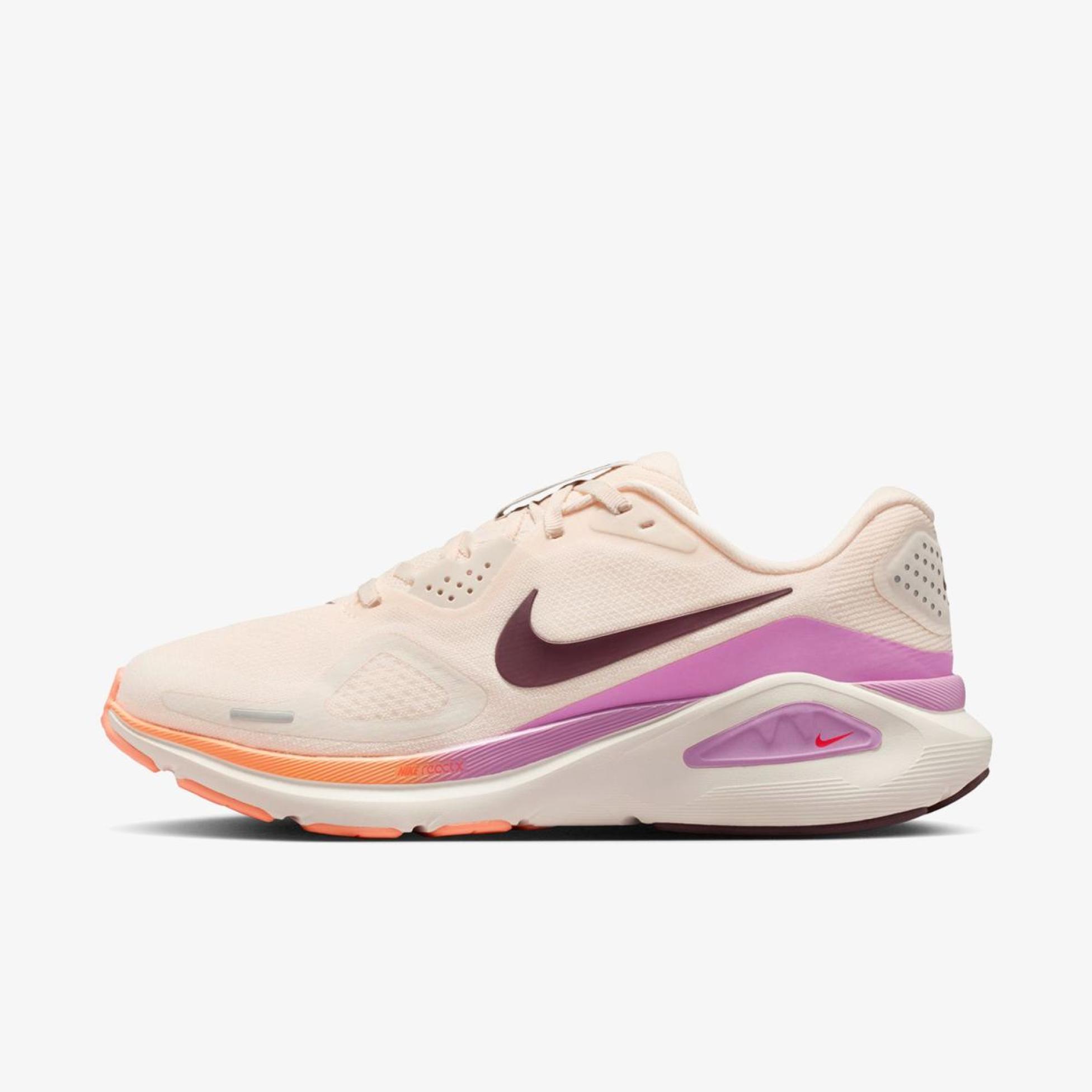 Outlet Жіночі кросівки NIKE W STRUCTURE 26 HJ1101-113