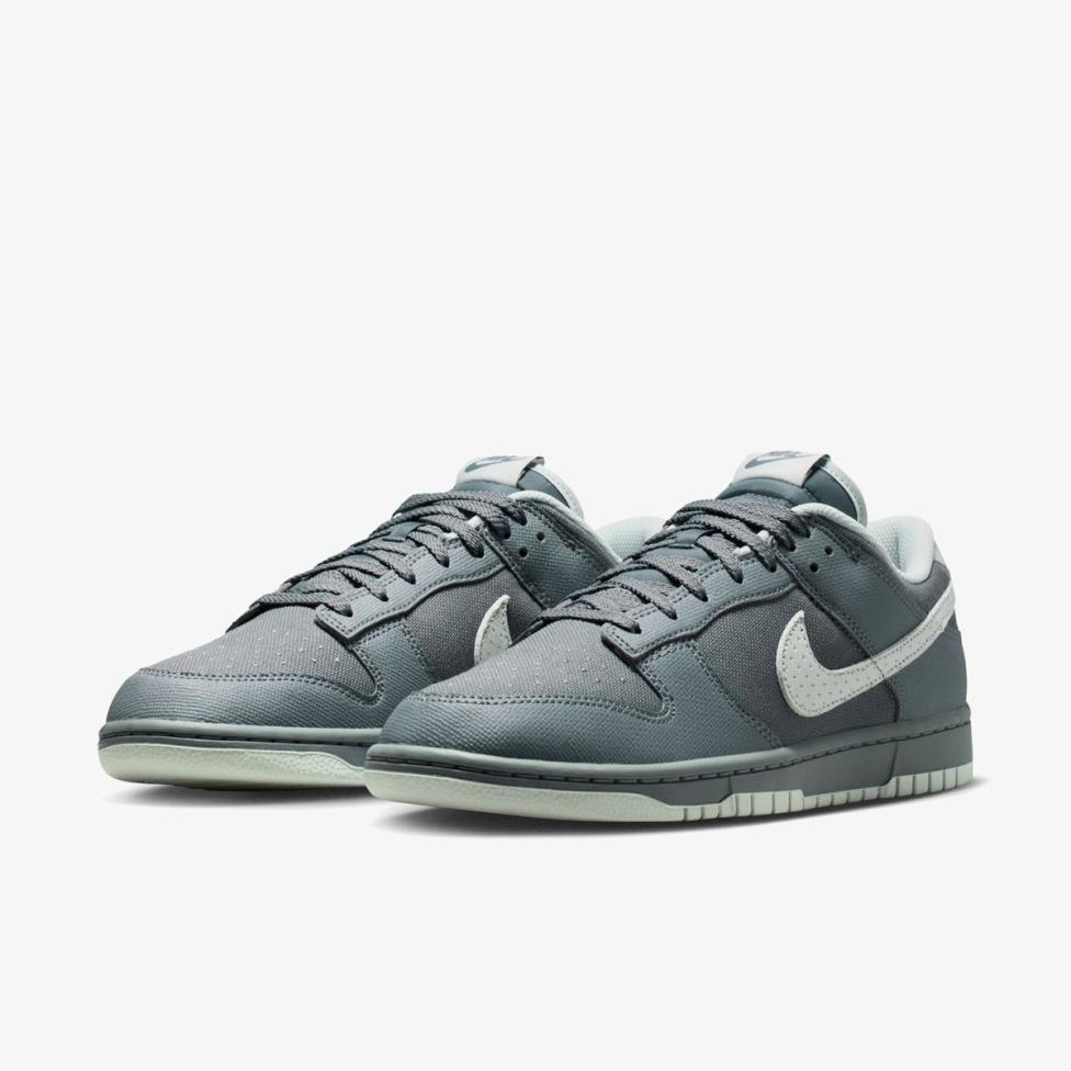 Outlet Чоловічі кросівки NIKE DUNK LOW RETRO COOL GREY / BARELY GREY IH1940-001_image_5