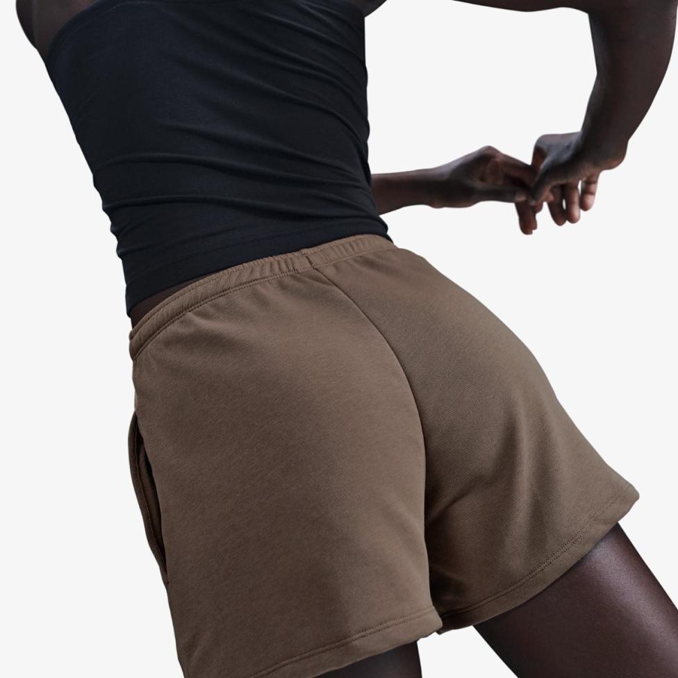 Outlet Жіночі шорти NIKE W NSW NK CHLL FT MR 4IN SHORT HF6940-233