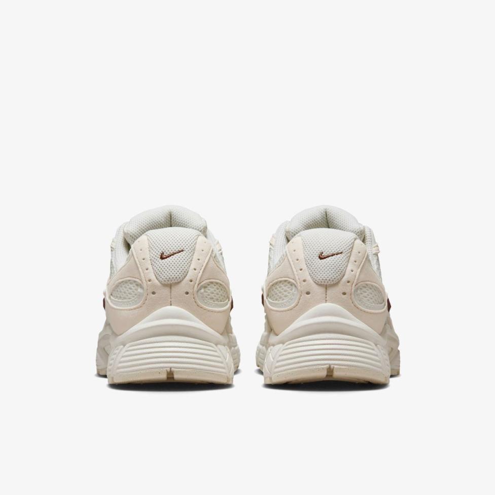 Outlet Женские кроссовки NIKE W V5 RNR S IQ7577-121_image_6