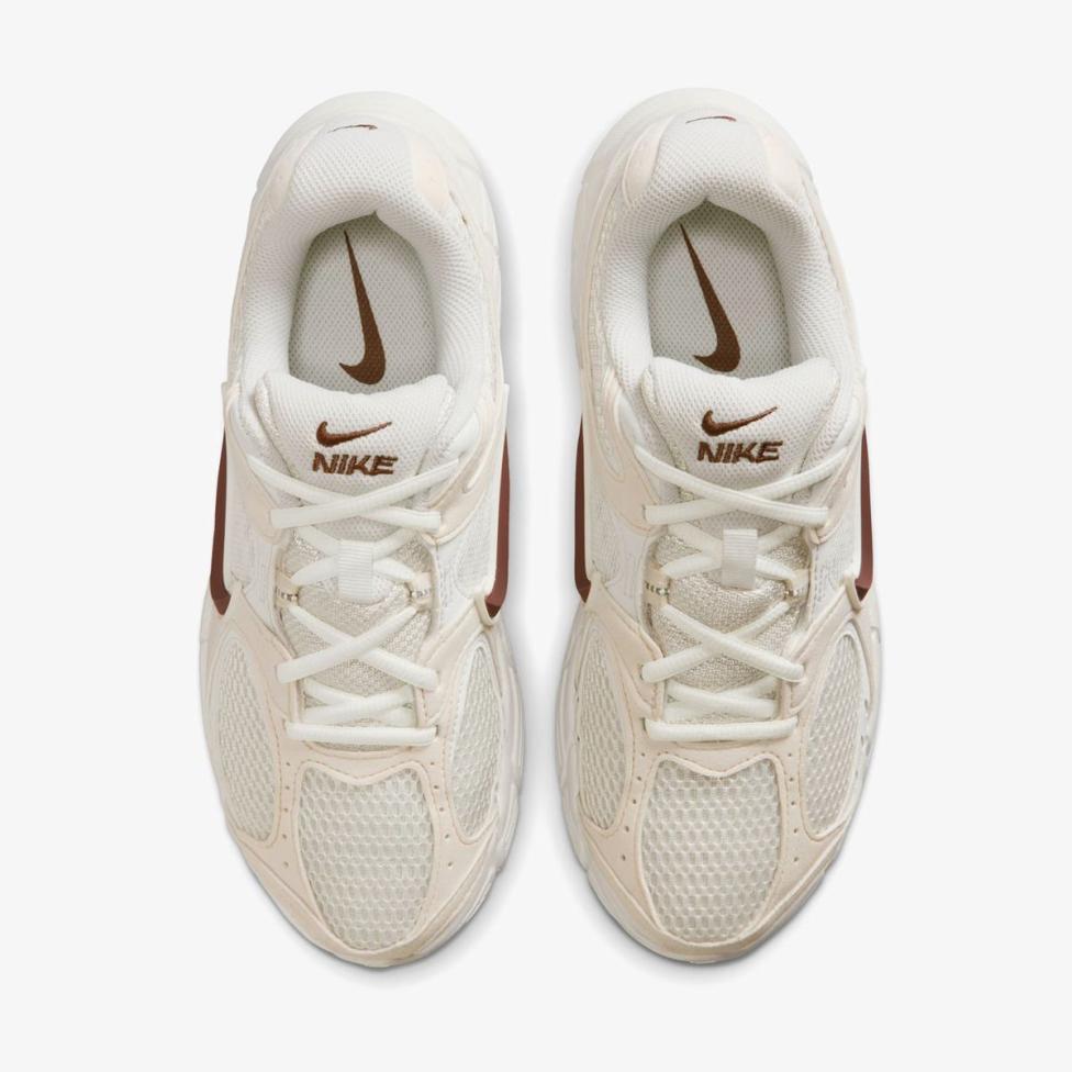 Outlet Женские кроссовки NIKE W V5 RNR S IQ7577-121_image_4