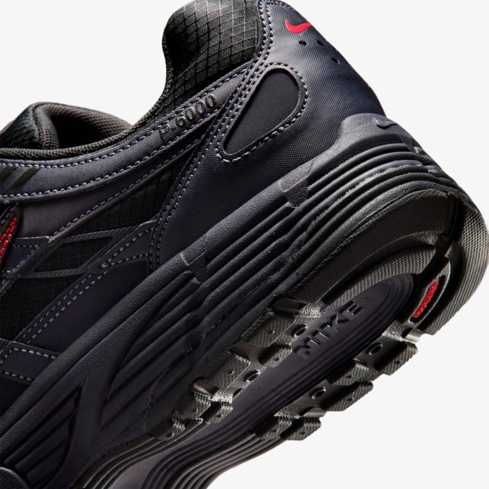 Outlet Мужские кроссовки NIKE P-6000 SE IQ6590-001_image_8